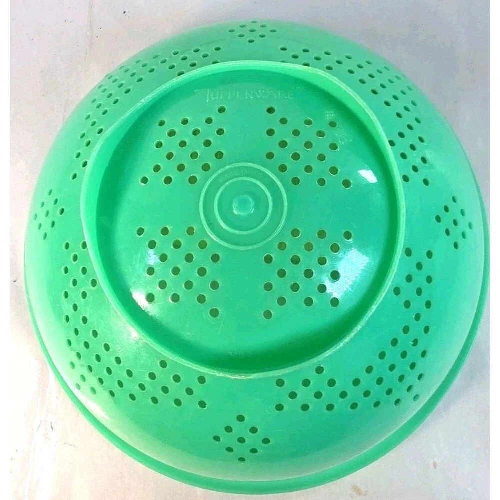 Vintage Tupperware 339-8 Colander Strainer Bowl Jadeite Green Star Pattern